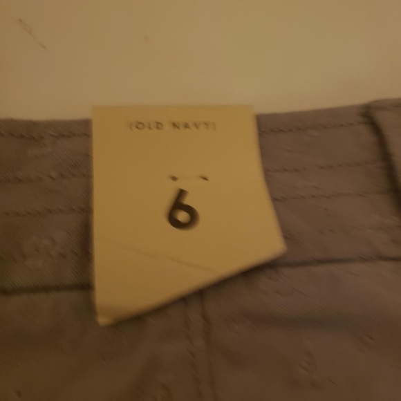 Old navy skirt - Picture 6 of 8